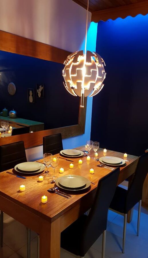 appartements meublés Yaoundé-Table dressée